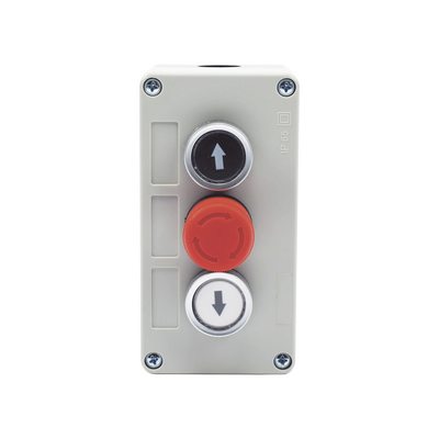 Botonera Triple con Boton de Stop Tipo Enclavado / Para Barreras Vehiculares, Operadores Corredizos y Abatibles. 